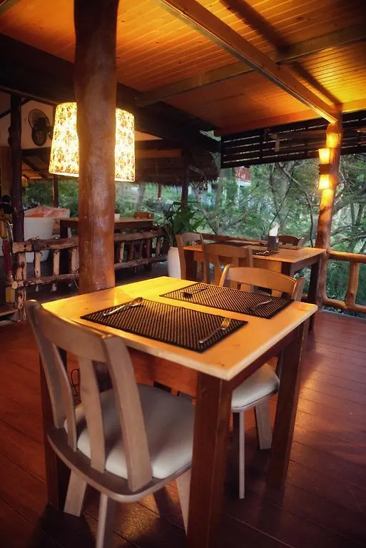 Koh Tao Seaview Resort